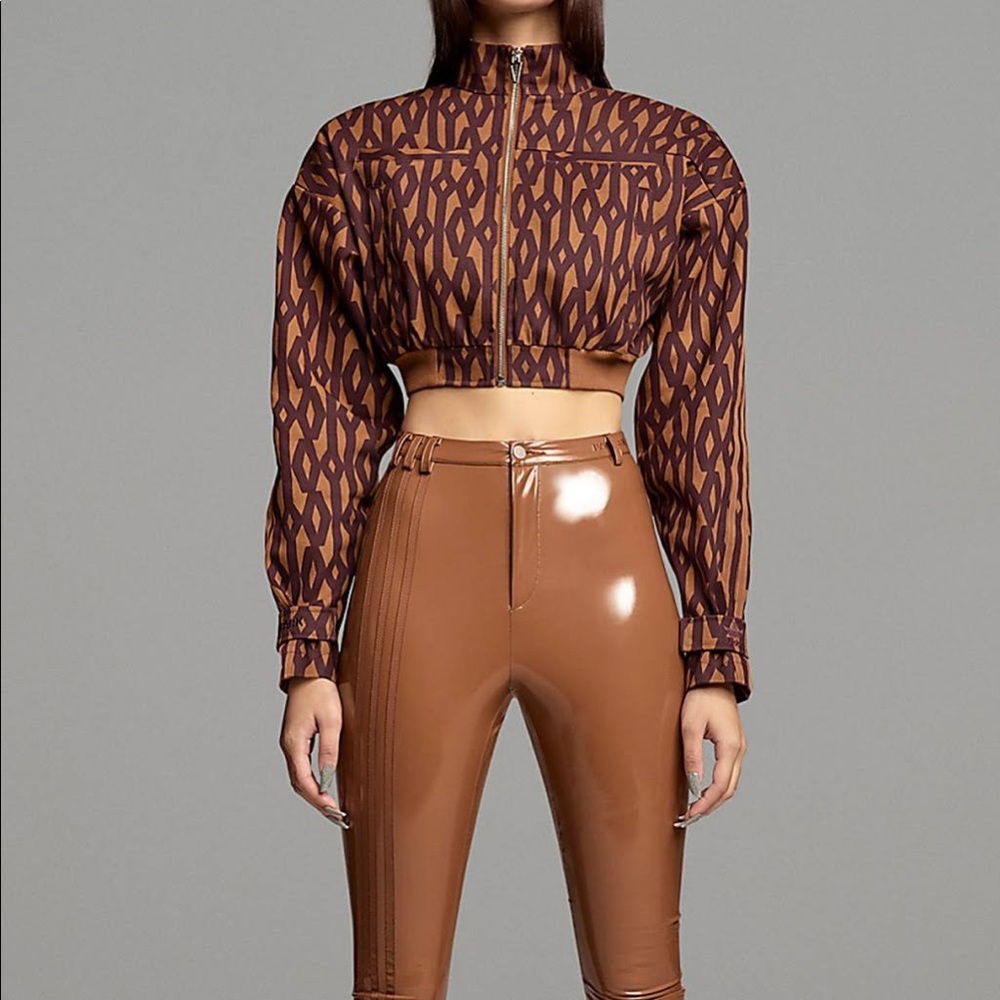 Ivy Park cropped brown bomber